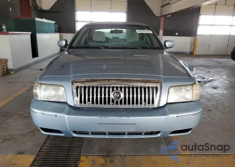 2007 Mercury Grand Marquis Gs z USA, uszkodzony, nr VIN 2MEFM74V77X629035